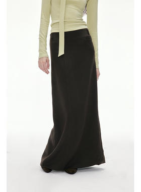 in modo diverso 原创设计立裁弧形分割压双线直筒半身裙