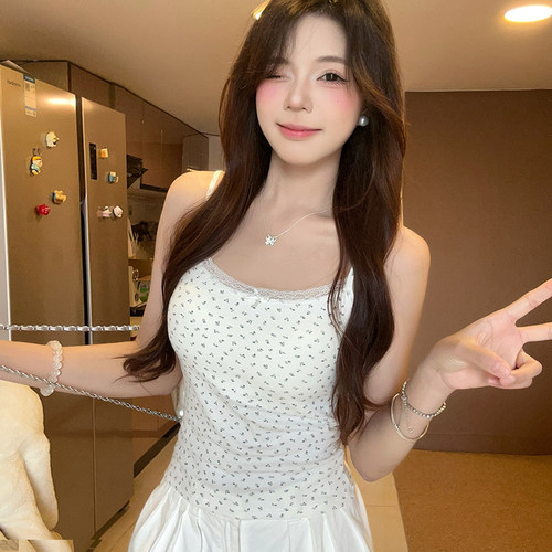 甜辣碎花蕾丝花边吊带背心带胸垫