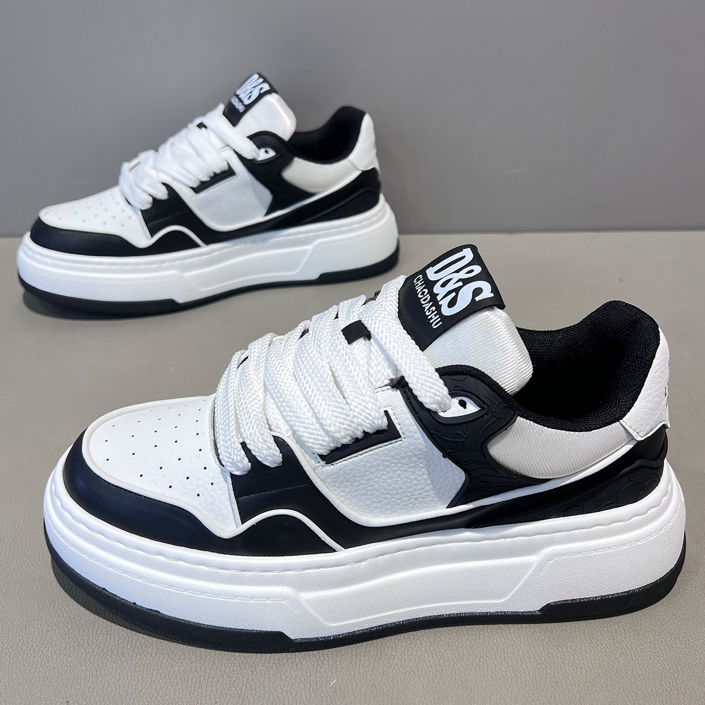 欧洲站男款2026秋季新款撞色透气运动鞋厚底增高时尚百搭潮休闲鞋