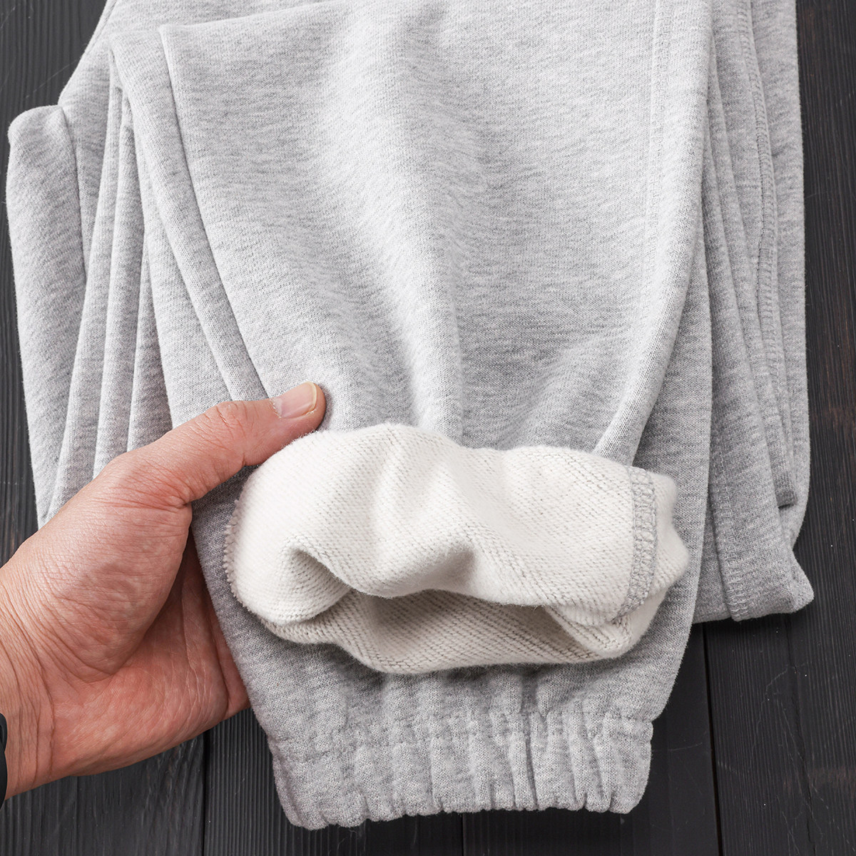 480g花灰色碳素磨毛紧密手抓一体绒保暖卫裤 纯色简约柔软束脚裤