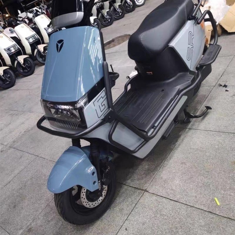 G30-D保险杠防摔防撞保险支架后货架加厚护杠脚踏板尾箱架支架