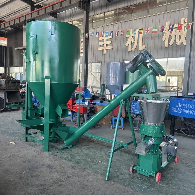 养殖饲料颗粒机厂家优惠家用柴油款喂养机家畜牛羊鸡鸭小型制粒机