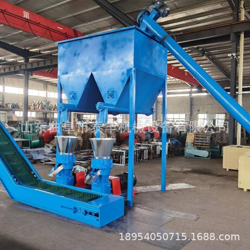 养殖猪鸡牛羊饲料颗粒机玉米粒麸皮草粉压粒机杂粮草料制粒机