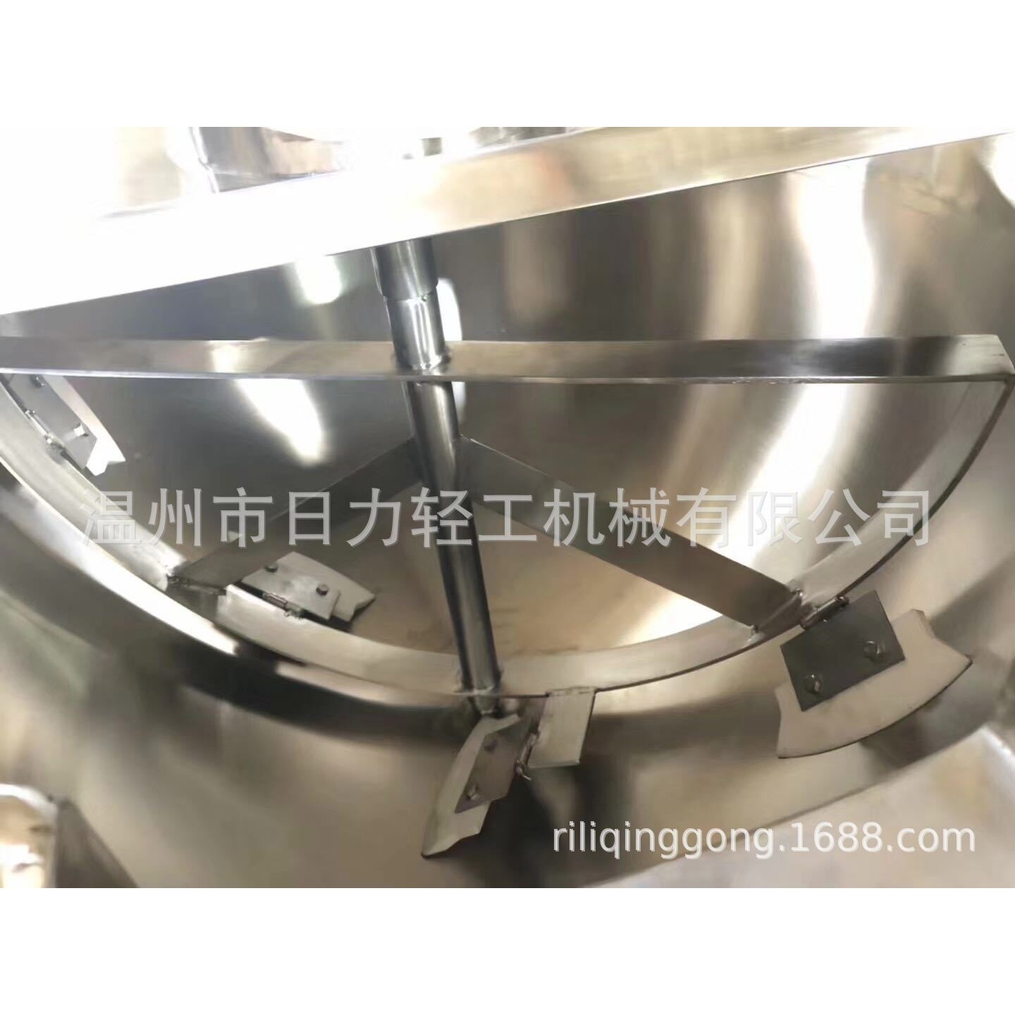 不锈钢电加热搅拌炒锅辣椒酱炒锅可倾式蒸煮夹层锅火锅底料炒料机