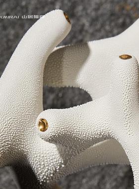 创意抽象几何白色陶瓷工艺品小摆件轻奢样板间客厅电视柜书柜装饰