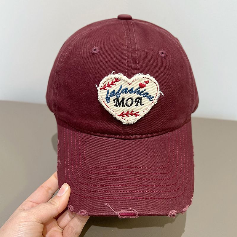 2025新款韩版爱心刺绣棒球帽