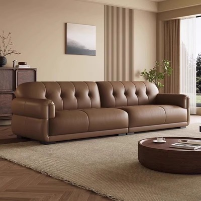 真皮沙发客厅2024新款小户型现代简约三人直排出租房公寓沙发垫子