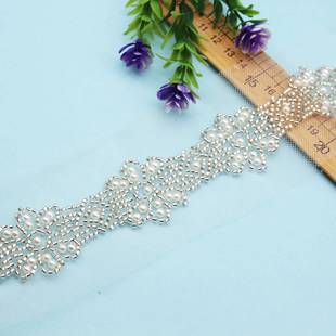 现货电脑珠绣水溶花边DIY机绣珍珠蕾丝织带玻璃珠片服装辅料