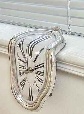 ins风轻奢创i意L形直角弯曲扭曲时钟个性融化家用客厅装饰电子钟