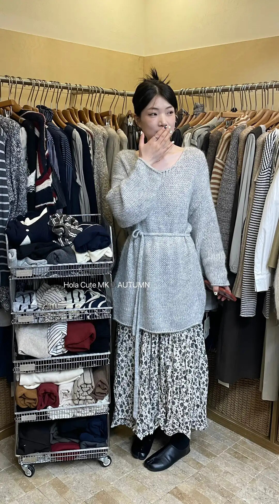 【实体店同步】韩系V领软糯通勤套装秋装新款时尚浅灰色针织衫碎