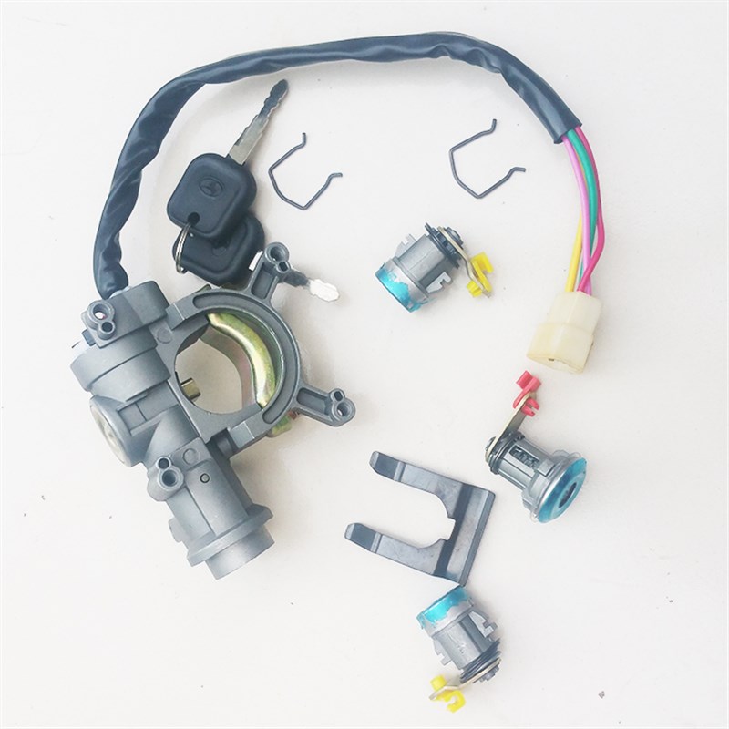 时风电动汽车轿车配件GD04A锁芯GD04B点火锁全车锁芯带钥匙原厂