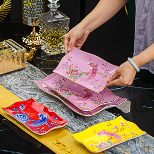 家用2025新款高颜值长鱼盘景德镇骨瓷深菜轻奢高级感餐具盘子碟子