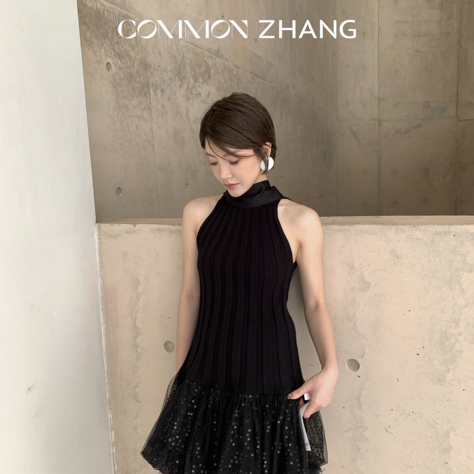 CZ ZHANG-片挂脖连衣裙女名媛修身显瘦加厚连衣裙(配打底裤)46327