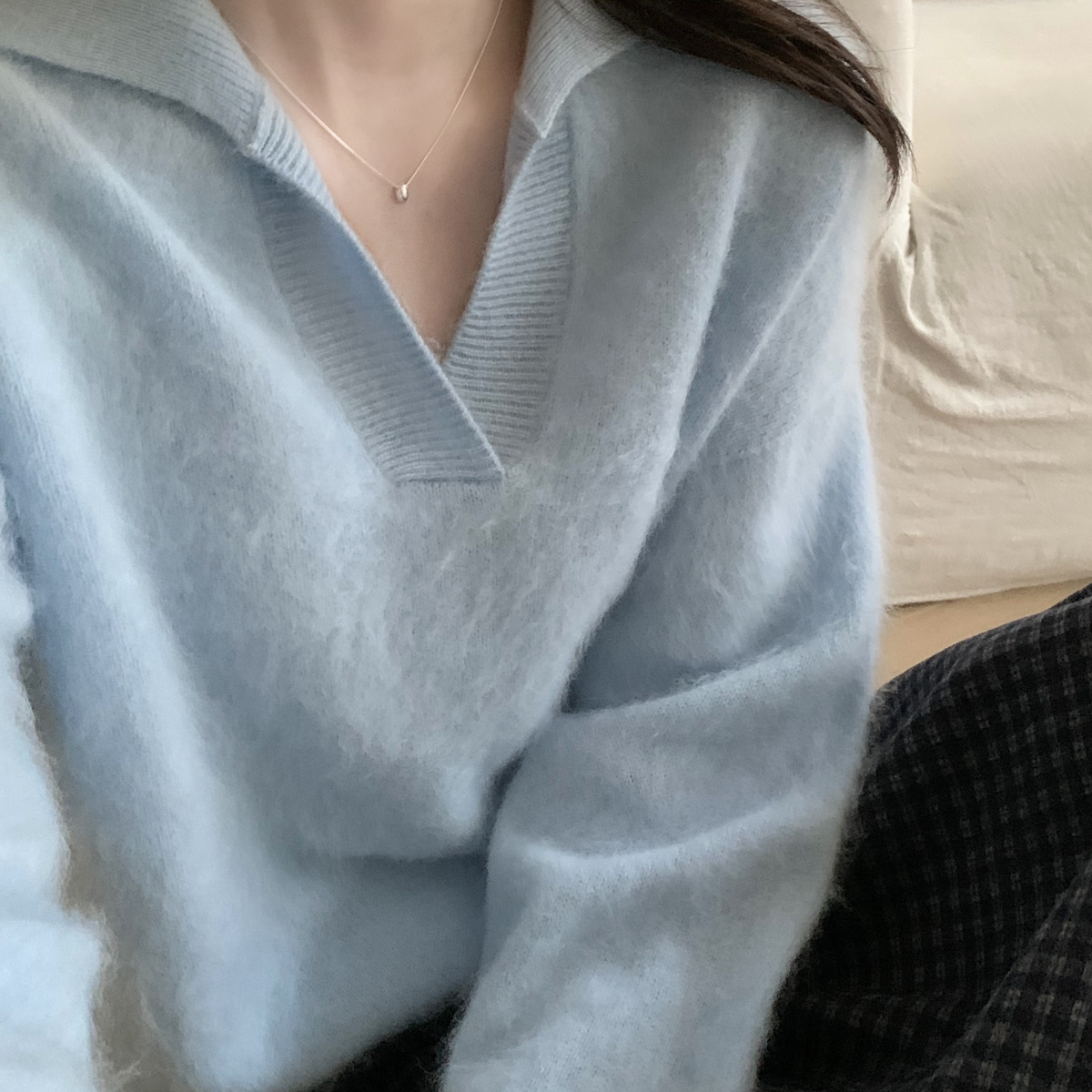 MUUTIS牧缇-系冬日剪刀领长袖全羊毛拉毛针织衫(含100羊毛)LOR9