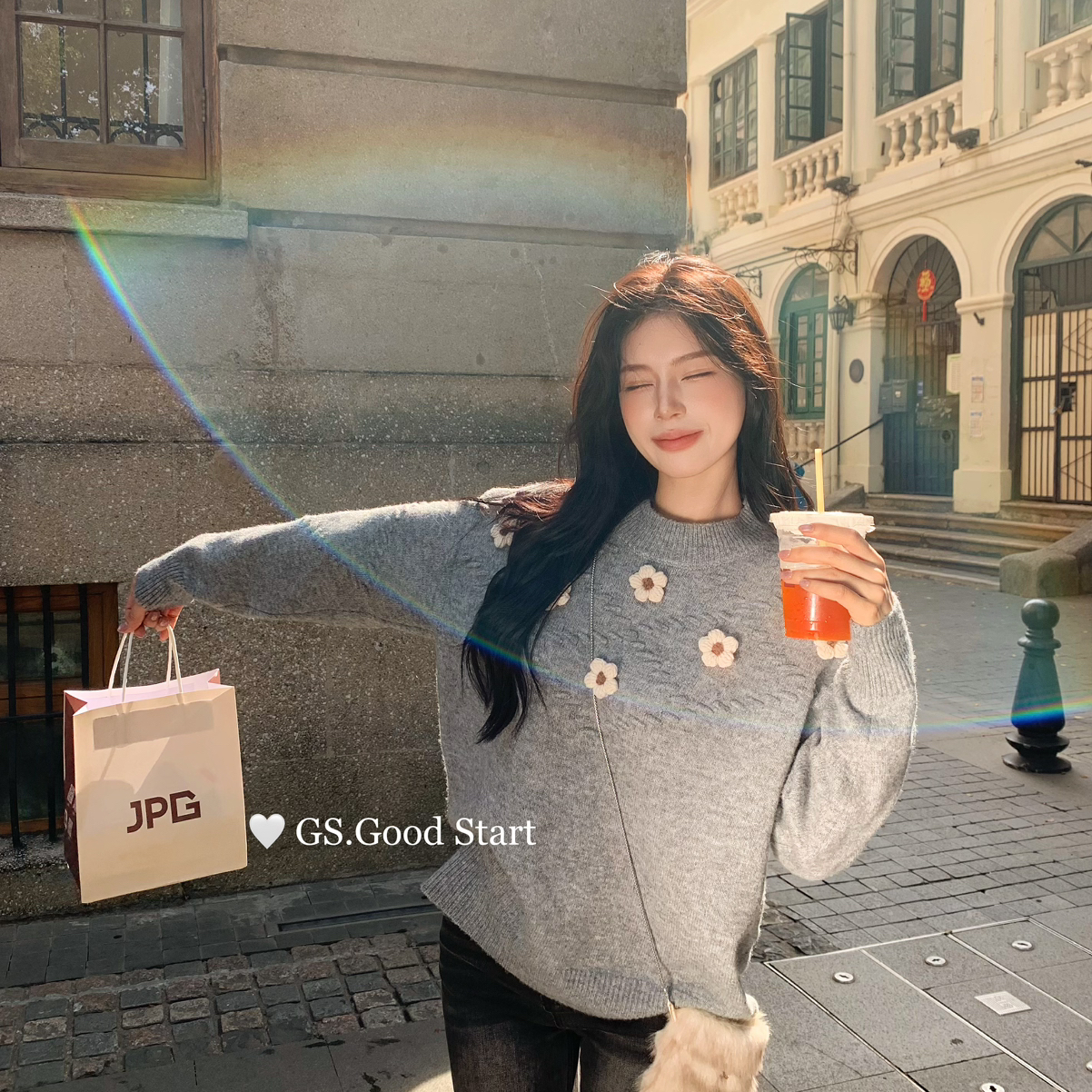 GS.GOOD START-美眉秋冬韩系甜美立体花朵宽松休闲保暖毛衣G7582