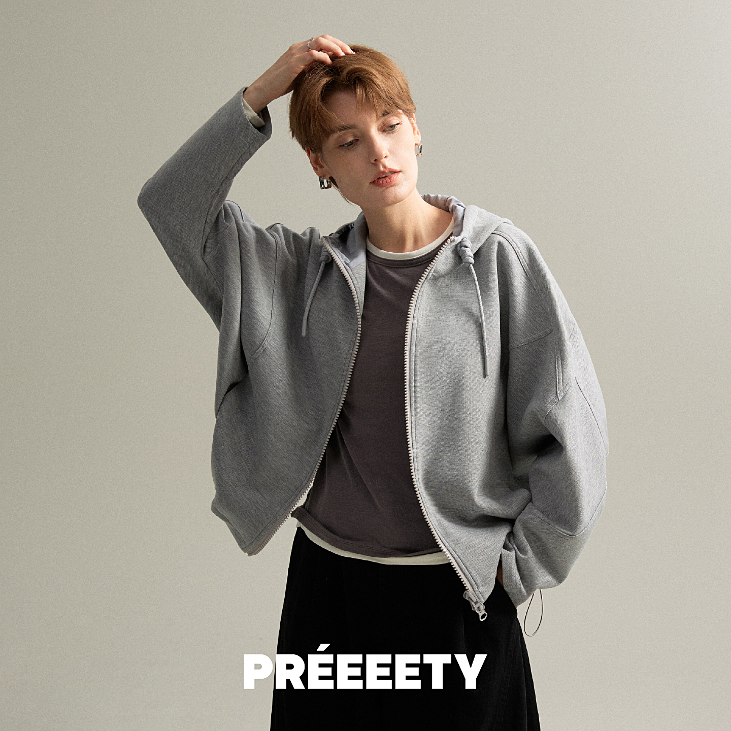 PREEEETY2025新款早秋连帽卫衣女宽松休闲百搭长袖上衣卫衣秋季