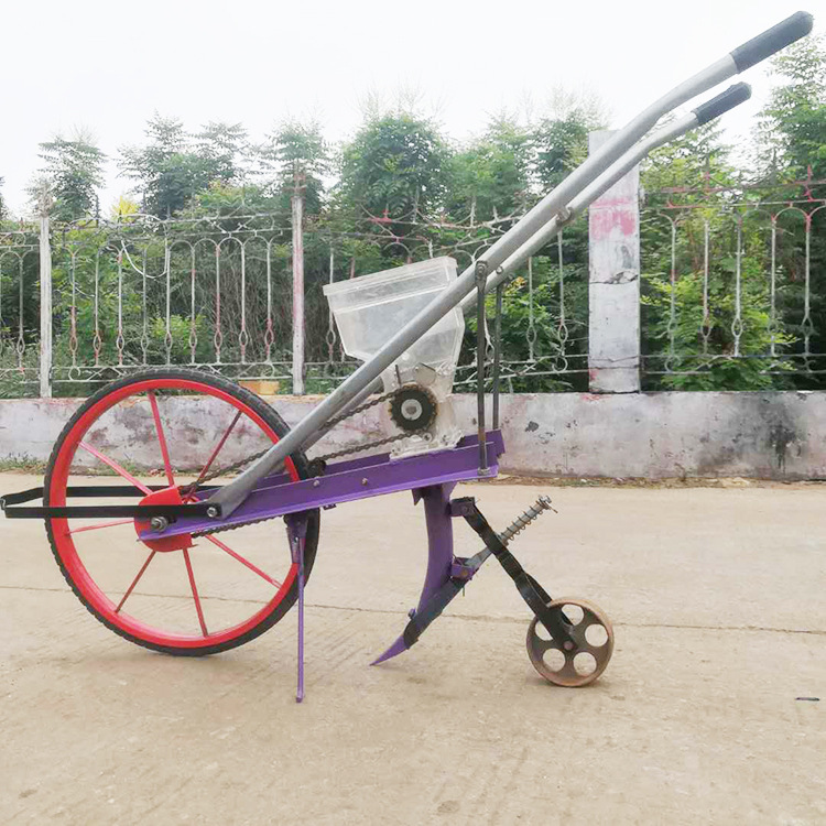 四轮车带圆盘施肥旋耕精播机高粱谷子精播机小颗粒菜籽精播机