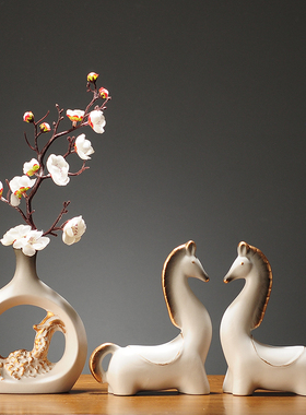 优选现代轻奢马摆件工艺品客厅酒柜办公室桌面家居装饰品招财创意