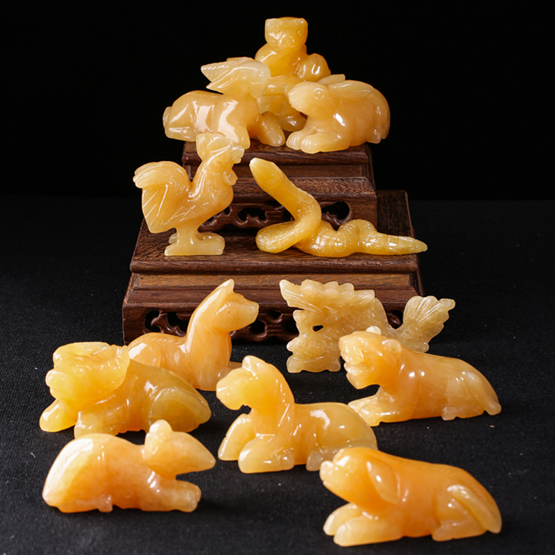 优选天然黄玉南玉石十二生肖 摆放三合局家居办公室摆件饰品祝福