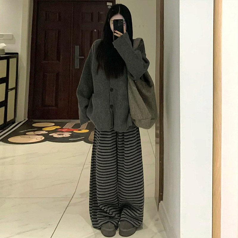 复古黑灰色羊羔绒条纹裤子女秋冬加绒加厚保暖棉裤慵懒宽松阔腿裤,女装/女士精品,休闲裤,淘宝优惠券,粉丝福利购,淘宝优惠卷