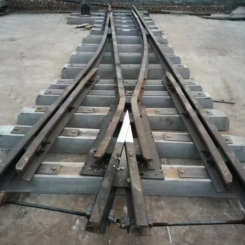 厂家供应矿用轨道道岔 DK630-4-15矿用单开道岔 600轨距左开道岔