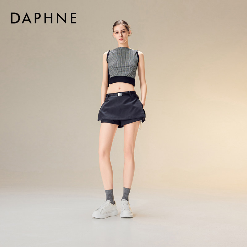 达芙妮女鞋2026春秋季爆款小白鞋运动休闲板鞋女厚底舒适潮流百搭,女鞋,深口单鞋,淘宝优惠券,粉丝福利购,淘宝优惠卷