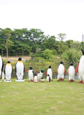 仿真企鹅摆件动物雕塑玻璃钢户外海D洋馆冰雪水池幼儿园主题装饰