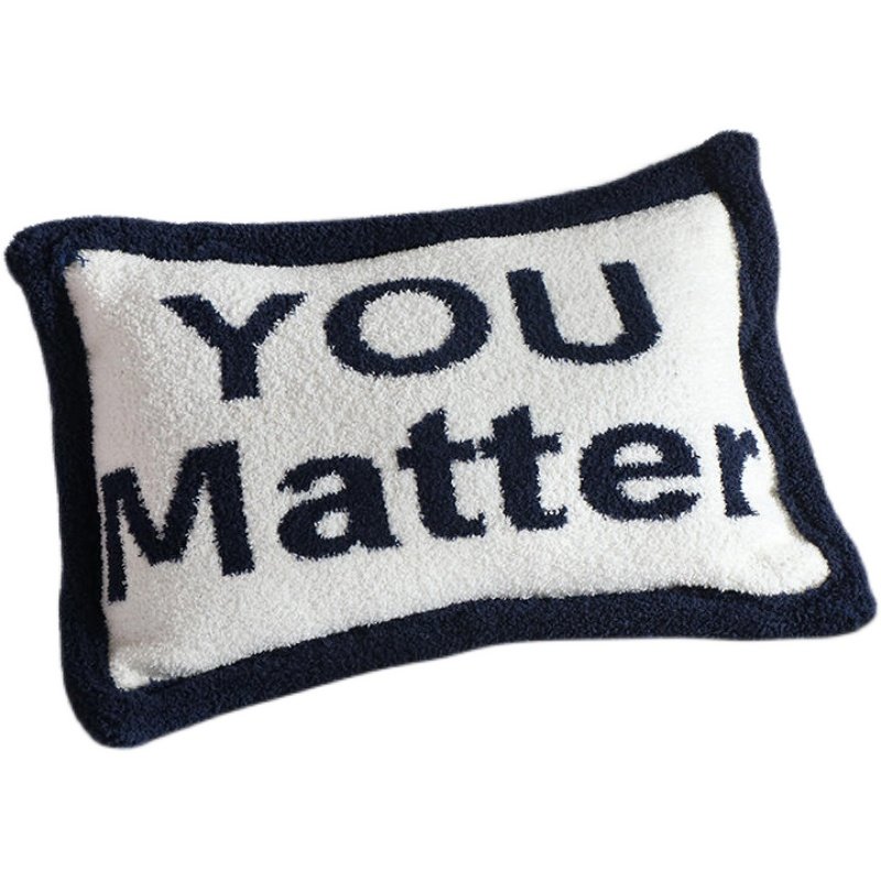 YOU Matter时尚英文字母抱枕简约G毛绒靠枕沙发装饰腰靠汽车腰枕