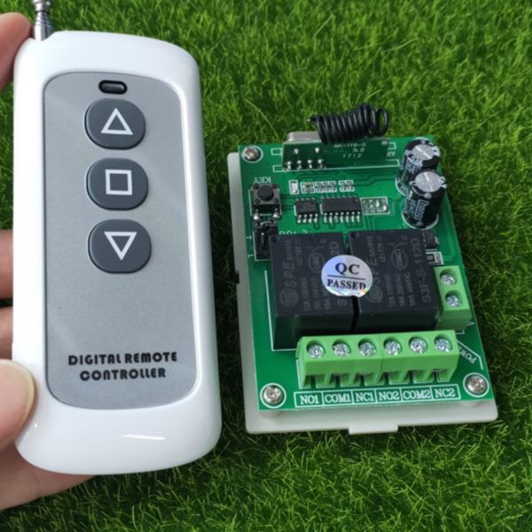 DC12V-24V2路智能多功能电机开关道闸车库 升降电动门电机正反转