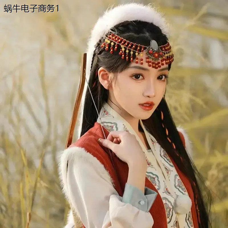 蒙古额饰复头链沙漠拍照