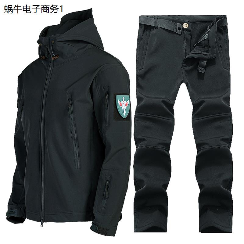 冲锋衣男冬季防寒外套三