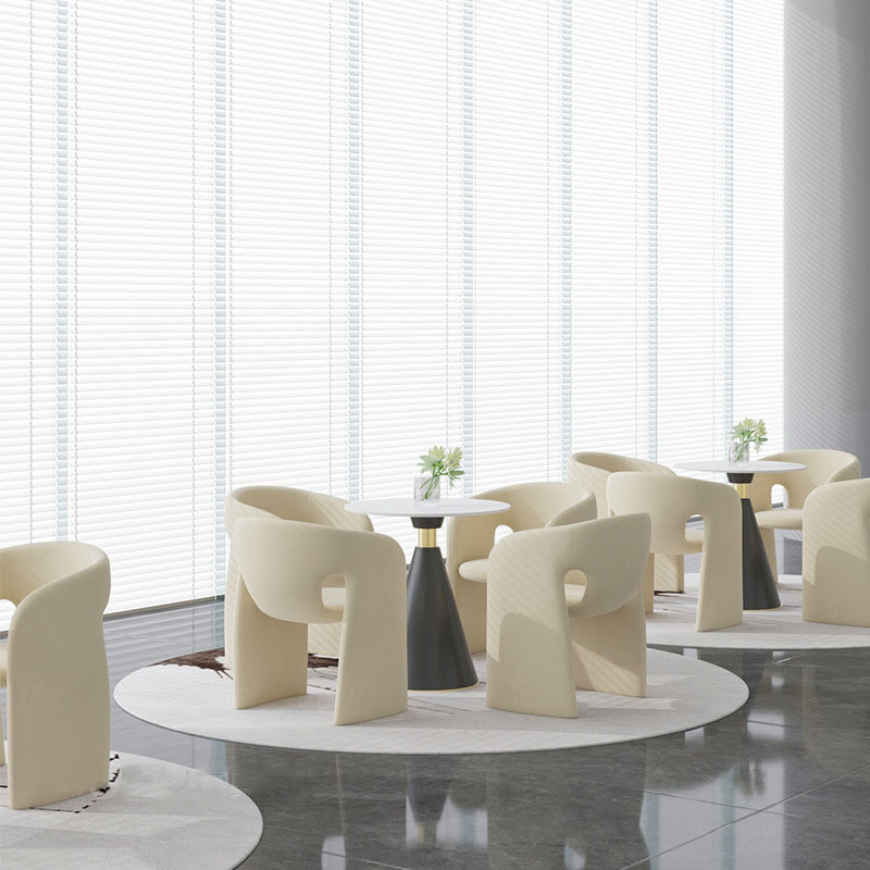 北欧洽谈接待桌椅组合会所酒店售楼处一桌四椅咖啡厅休闲区小圆桌