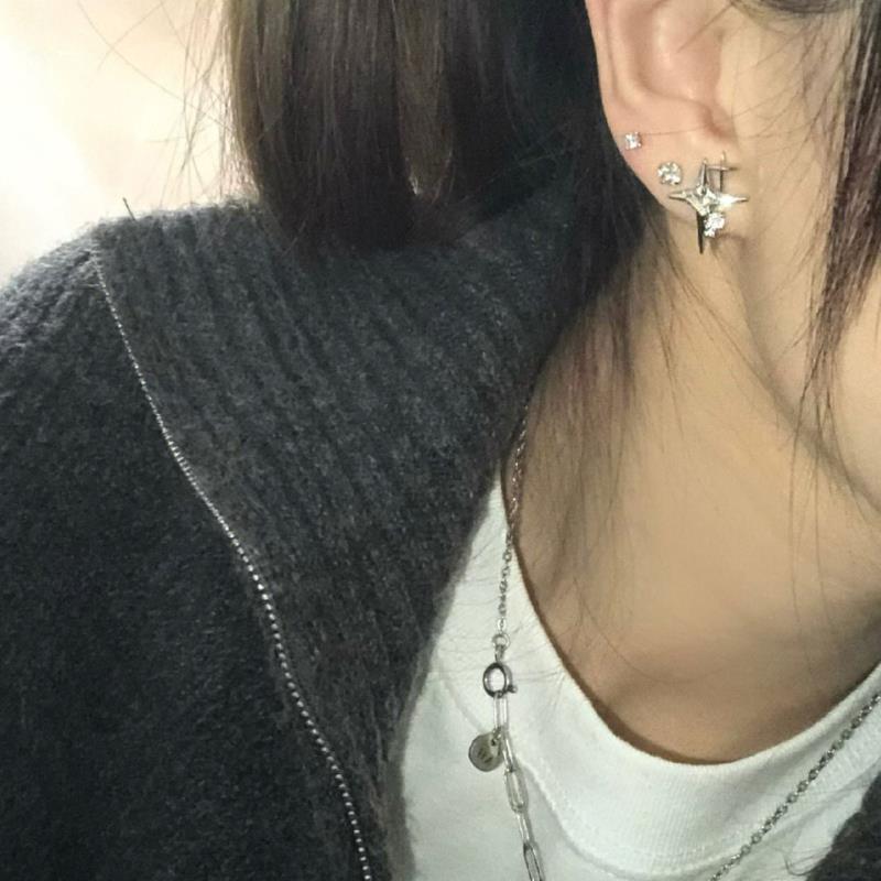 4星芒耳钉星星耳环女士小众气质十字架耳饰D3