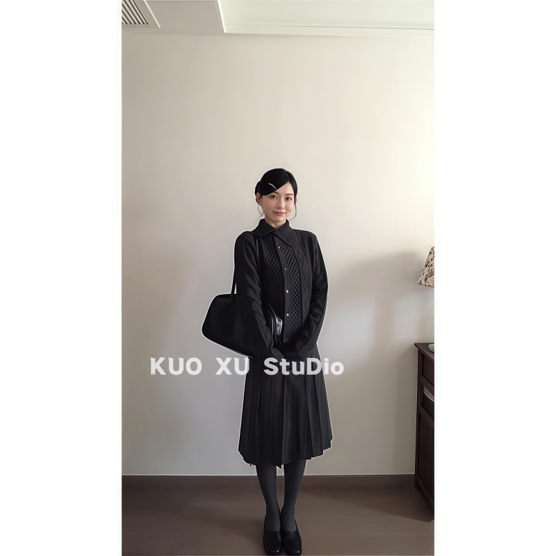 复古优雅高领绞花毛衣外套肌理感麻花针织开衫百褶裙半身裙套装女