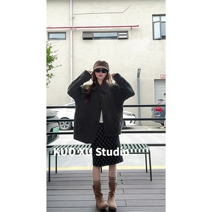 女 波点半身裙套装 秋冬穿搭复古麻花翻领慵懒针织开衫 毛衣外套修身