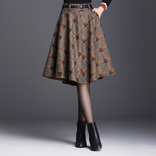 毛呢格子半身裙2025新款 秋冬a字蓬蓬裙妈妈大摆裙高腰百褶裙伞裙