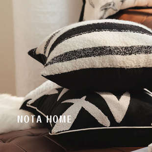 新中式抱枕套黑白毛绒抱枕别墅软装搭配客厅沙发靠垫车载柔软腰枕