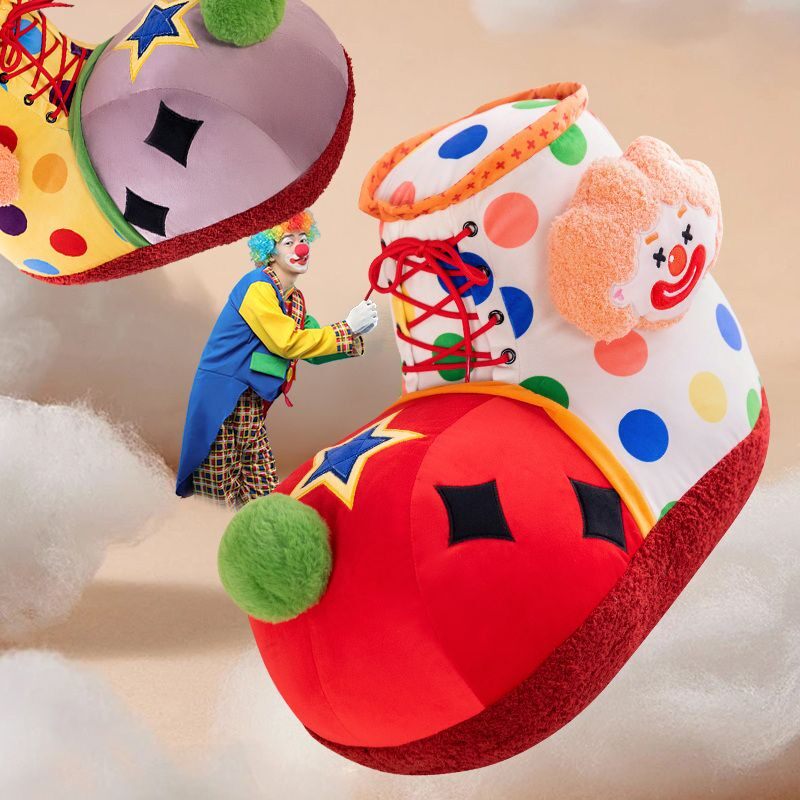 小丑鞋子抱枕毯子毛绒午睡空调被二合一女生抱枕被子两用靠垫靠枕