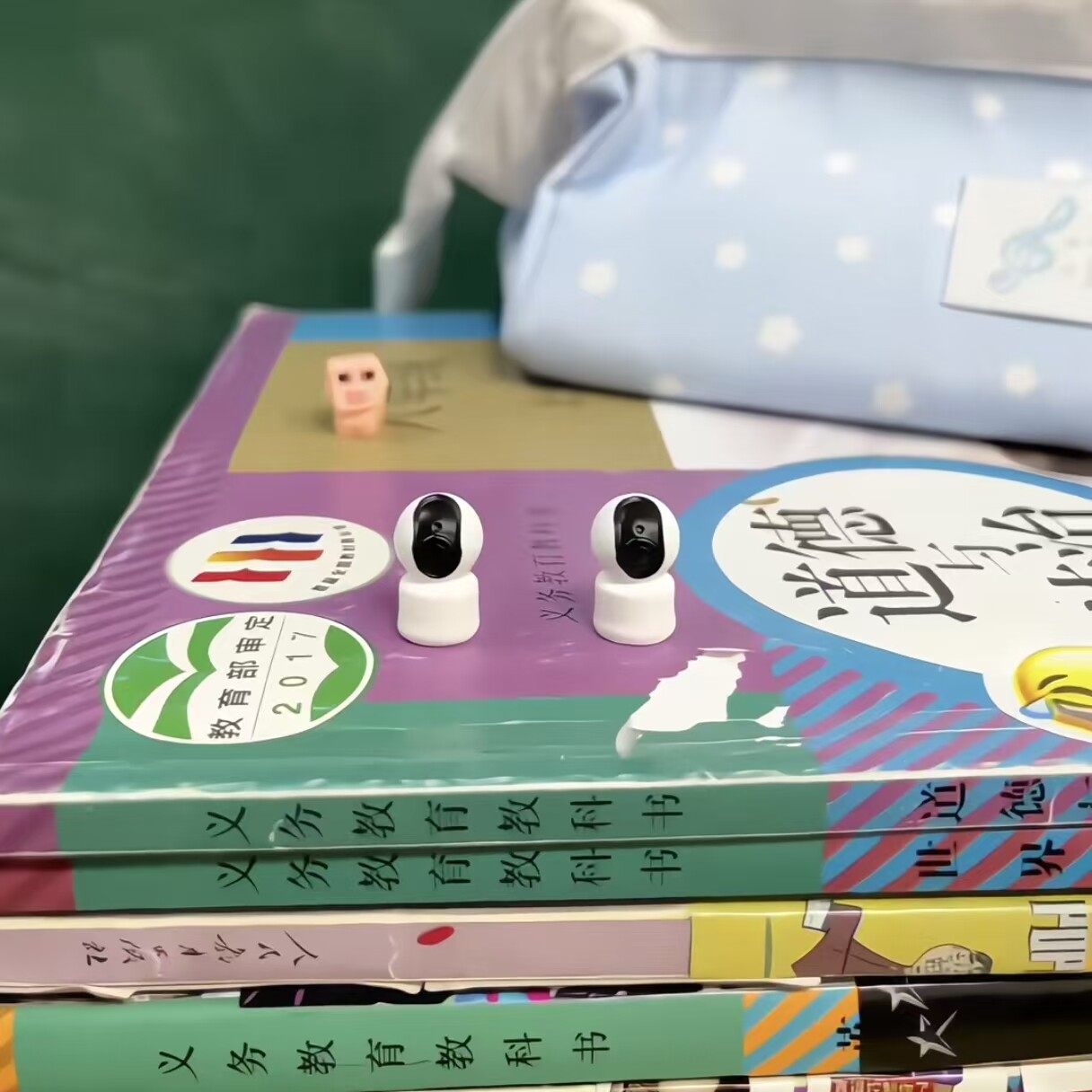 监控摄像头模型仿真1：12比例微缩摄影道具创意桌面小摆件diy装饰