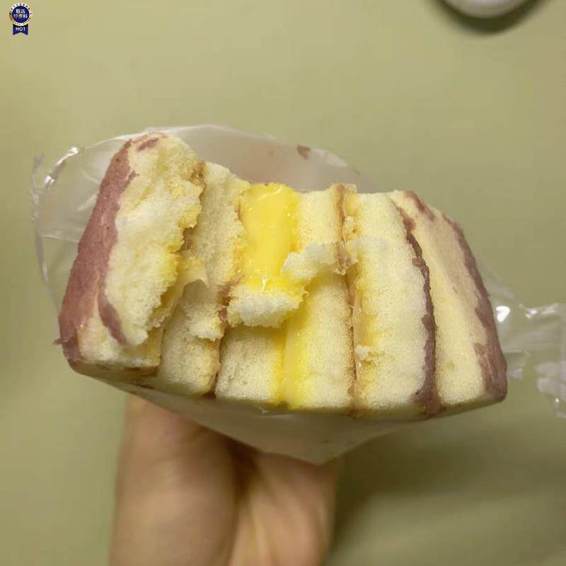 $芝士卷蛋糕夹心瑞士卷早餐面包整箱紫薯卷点心零食休闲小吃