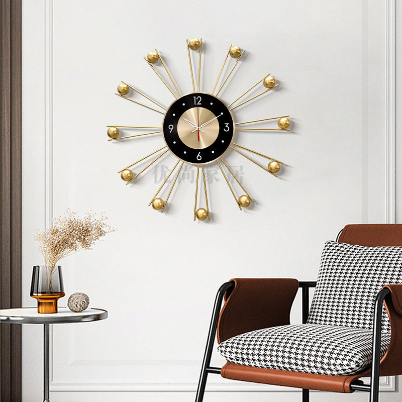 挂钟客厅简约现代时钟挂墙餐厅钟免打孔钟表壁挂式极简客厅装饰