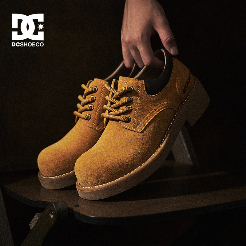 DCSHOES户外低帮工装马丁靴男