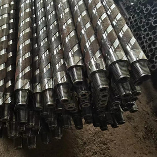 厂家供应矿用钻杆φ63.5刻槽钻杆刻槽地质圆钻杆φ73矿用刻槽钻杆
