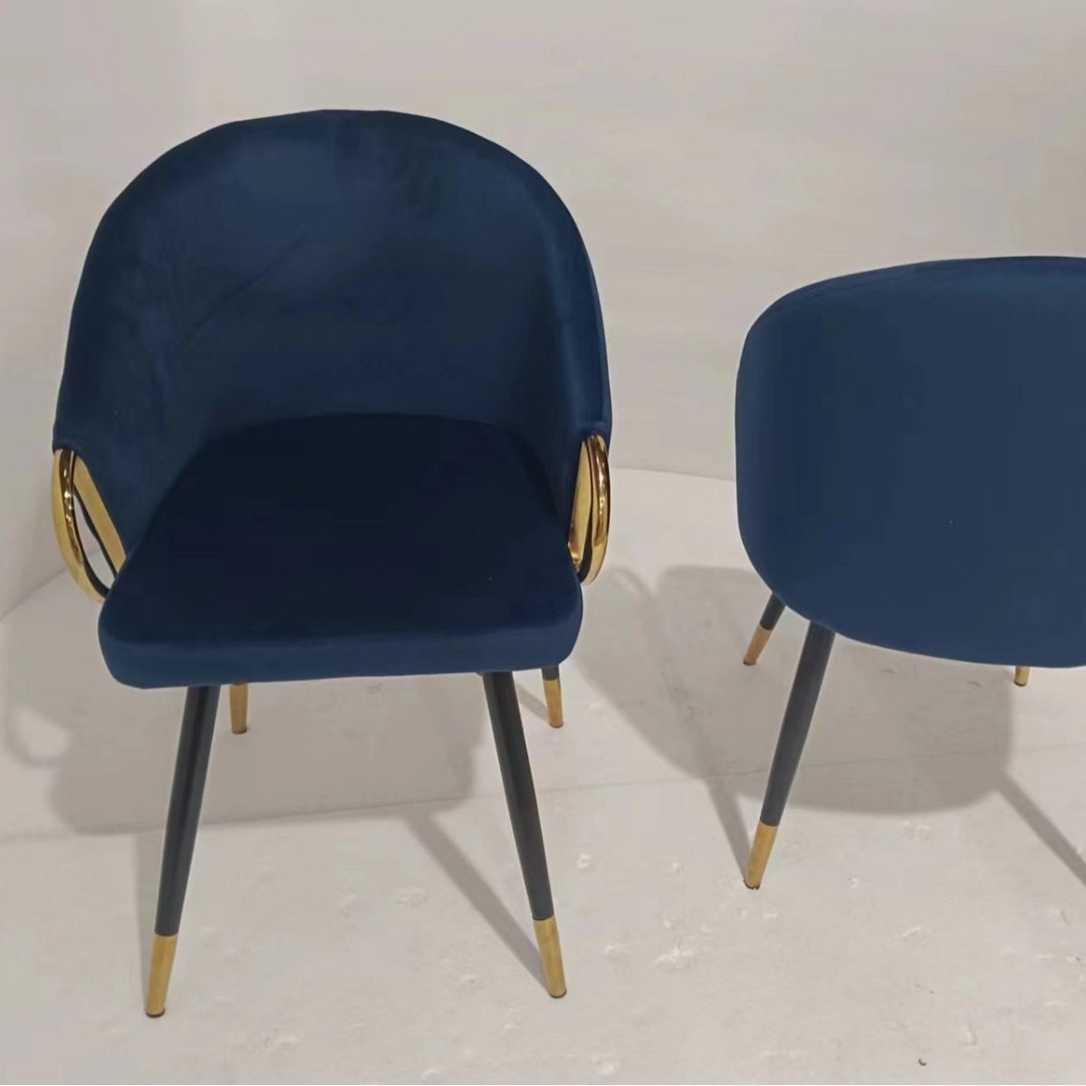 软柔顺滑软熟椅黑砂碳素不锈钢框架公寓客厅活动酒店餐椅,模玩/动漫/周边/娃圈三坑/桌游,文化/体育周边,淘宝优惠券,粉丝福利购,淘宝优惠卷