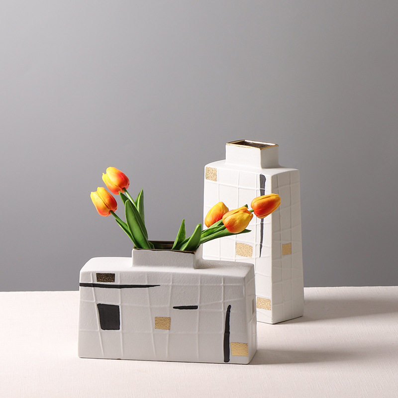 北欧风创意扁瓶手绘色块装饰花瓶样板房客厅插花摆件酒柜橱柜饰品,模玩/动漫/周边/娃圈三坑/桌游,文化/体育周边,淘宝优惠券,粉丝福利购,淘宝优惠卷