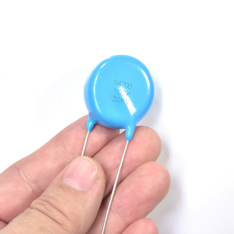 高压陶瓷电容101K 40KVN4700 100PF 10%蓝色直插高频原厂