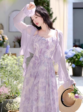 2026新款荷叶边紫色碎花吊带连衣裙子女夏季独特绝美掐腰长裙套装