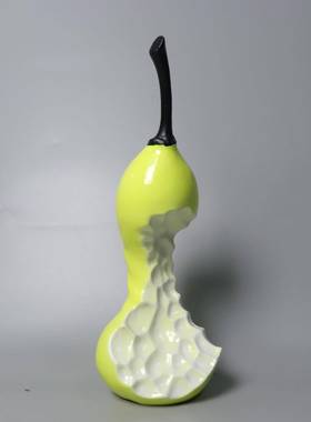 现代意式极简绿色美人梨子摆件样板房茶室书房桌面家居装饰品摆件