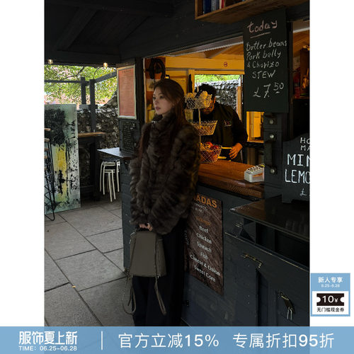 R-HER【复古派克】冬季休闲复古老钱廓形显瘦短外套RC25091902