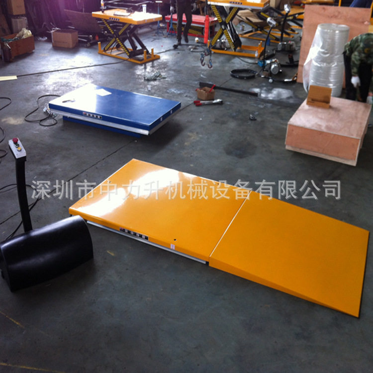 1吨低放型电动升降平台 超低型液压升降机 举升机平台